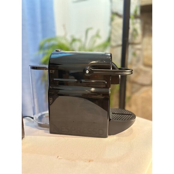 Nespresso Inissia Espresso Machine By DeLonghi Black - Picture 5 of 8